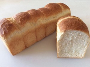 パン舎 山型食パン